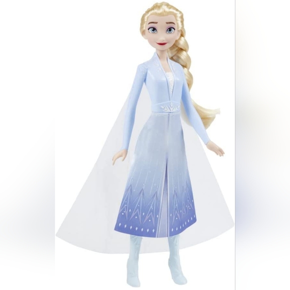 Disney Frozen II Elsa Shimmer Travel Fashion 11" Doll. Brand New in Box. - Picture 2 of 7